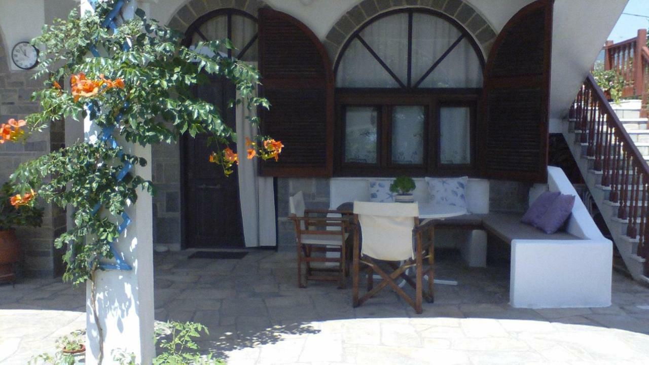 Villa Iris Неа-Врасна Екстер'єр фото